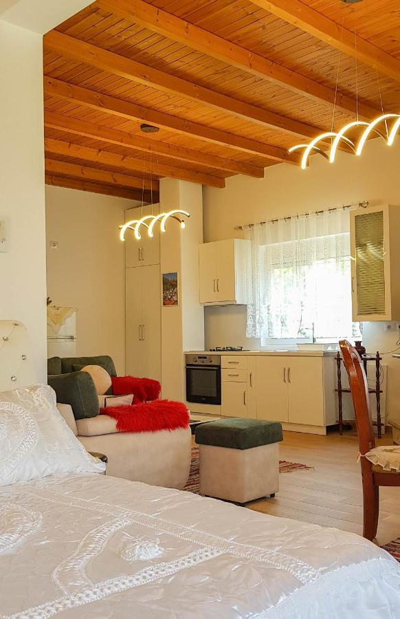 Villa Goliku Pestani Zewnętrze zdjęcie
