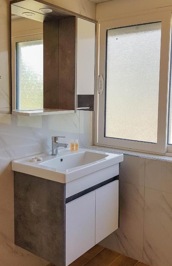 Villa Goliku Pestani Zewnętrze zdjęcie