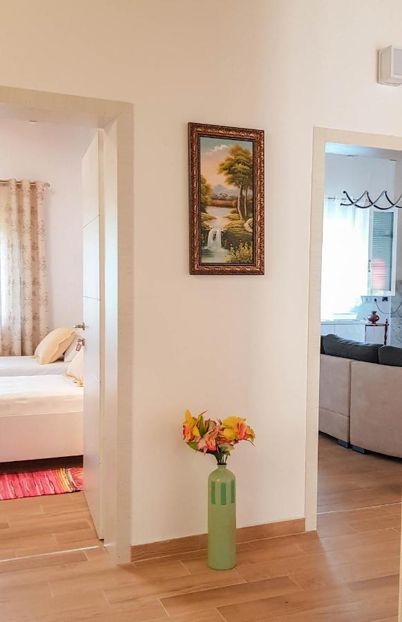 Villa Goliku Pestani Zewnętrze zdjęcie