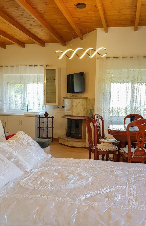 Villa Goliku Pestani Zewnętrze zdjęcie