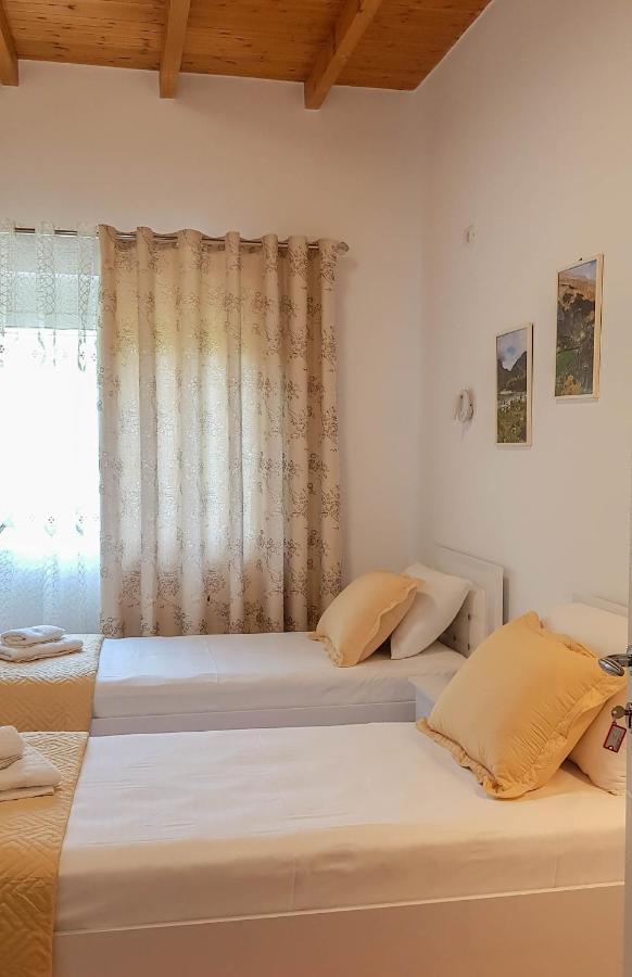Villa Goliku Pestani Zewnętrze zdjęcie