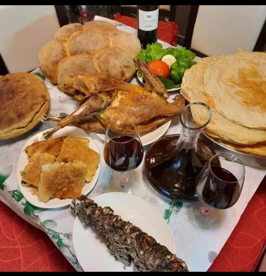 Villa Goliku Pestani Zewnętrze zdjęcie