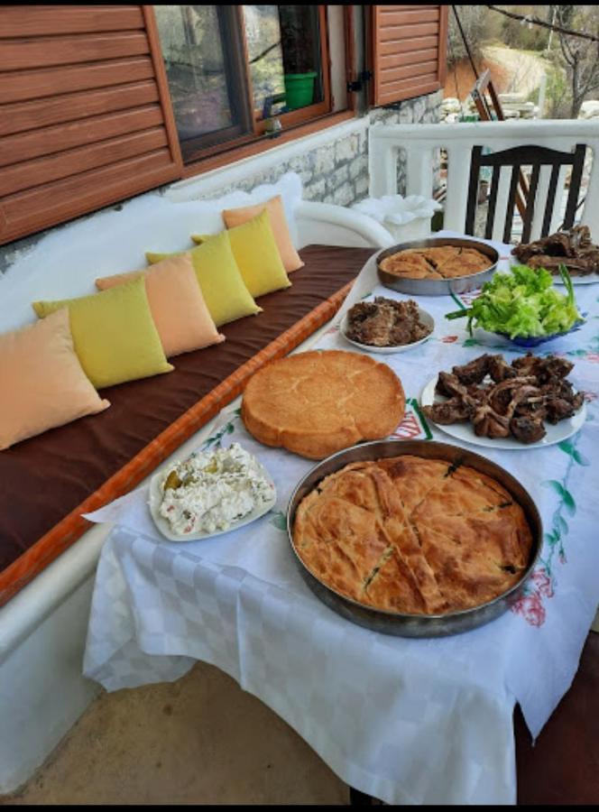 Villa Goliku Pestani Zewnętrze zdjęcie